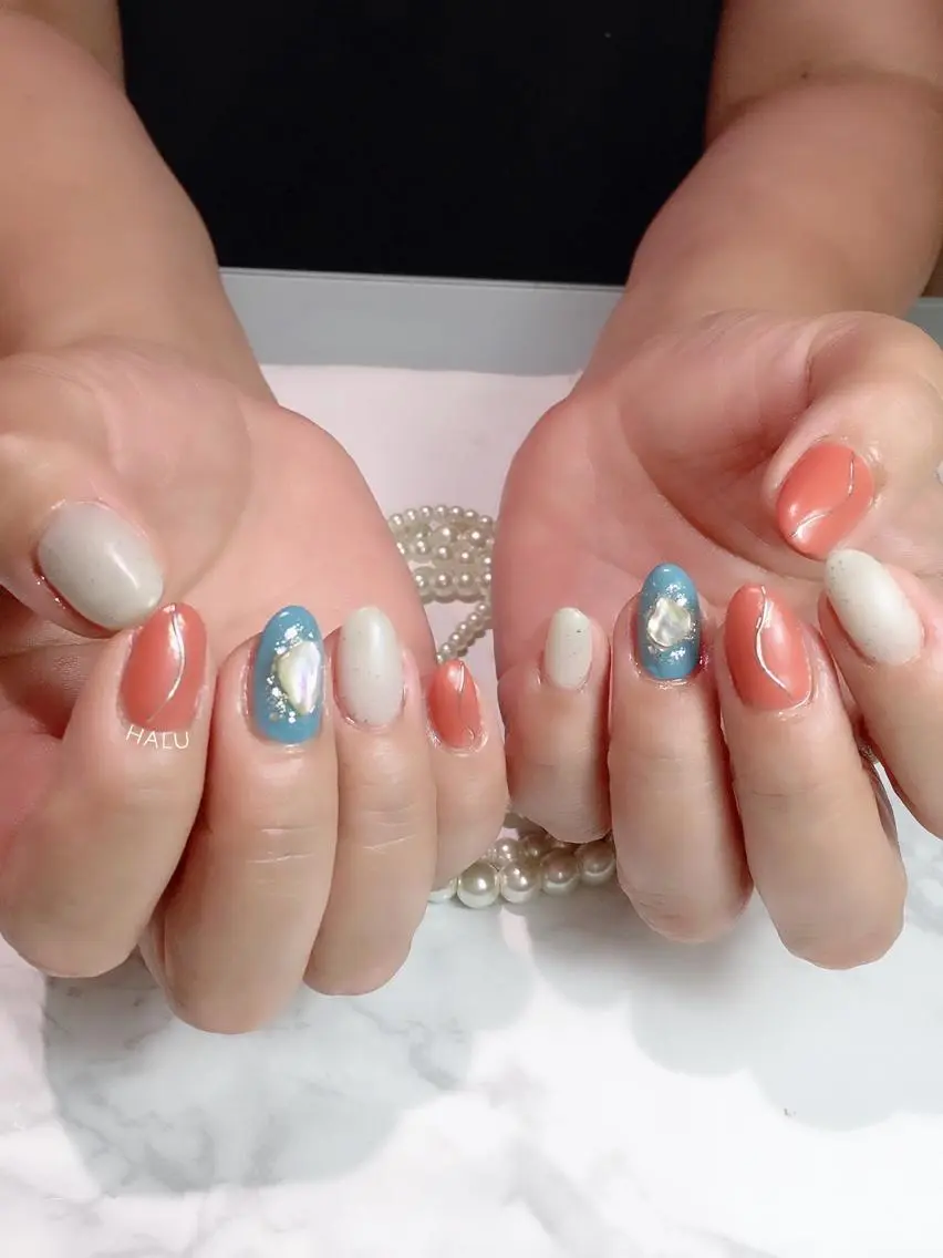 ネイル ミラーネイル HALU ハルのネイルデザイン