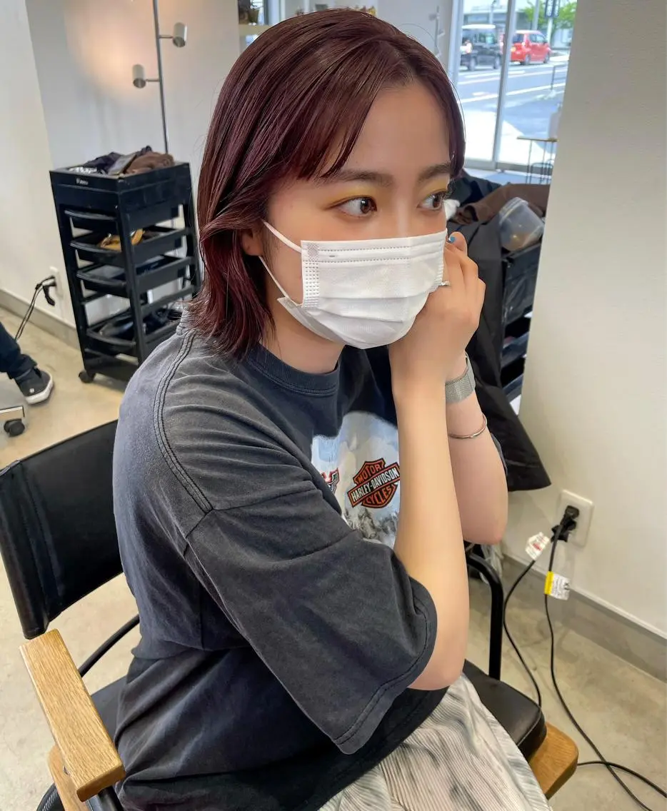ミディアム カラー mir MIYUのヘアスタイル