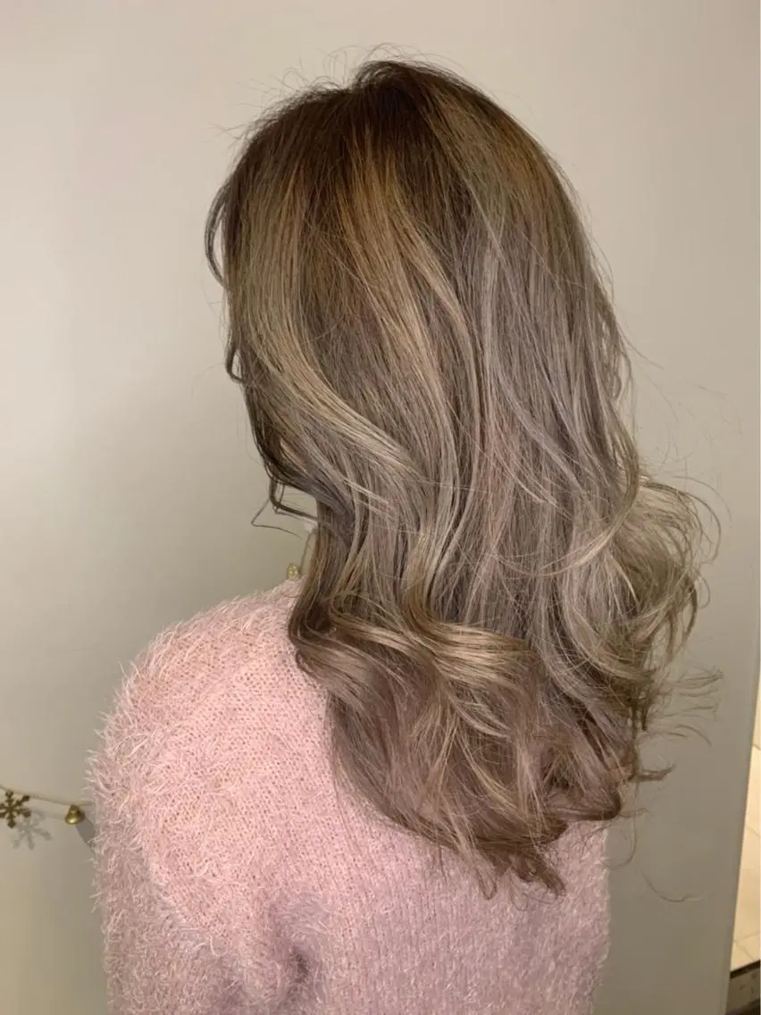カラー 🦭うるツヤ髪 /藤本和明🦭のヘアスタイル