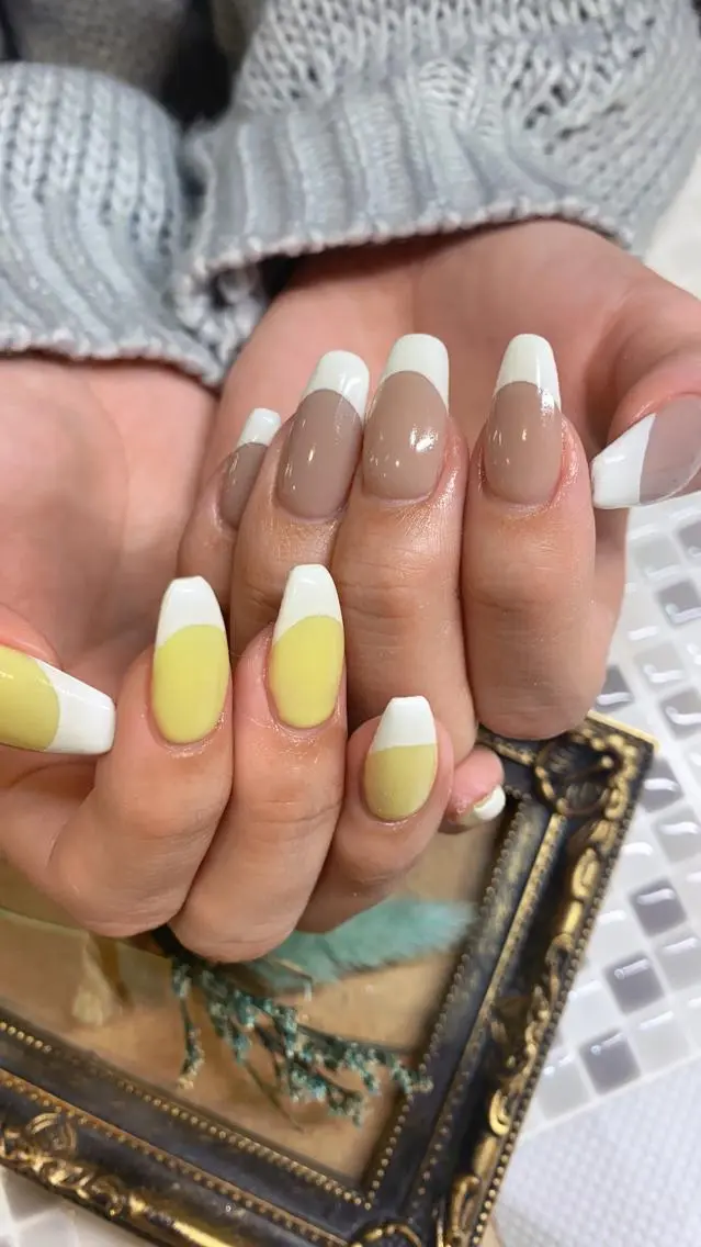 ネイル フレンチネイル nailist yuiのネイルデザイン