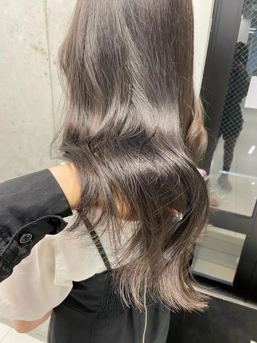 ロング カラー Amelie yunのヘアスタイル