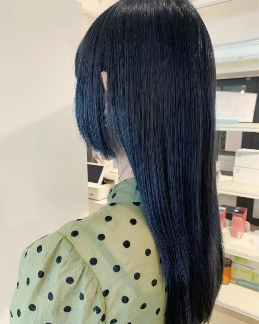 ロング カラー ダブルカラー ヤマグチ リョウのヘアスタイル
