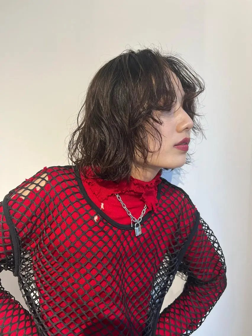 セミロング カラー パーマ レイヤーカット🤍 RINAのヘアスタイル