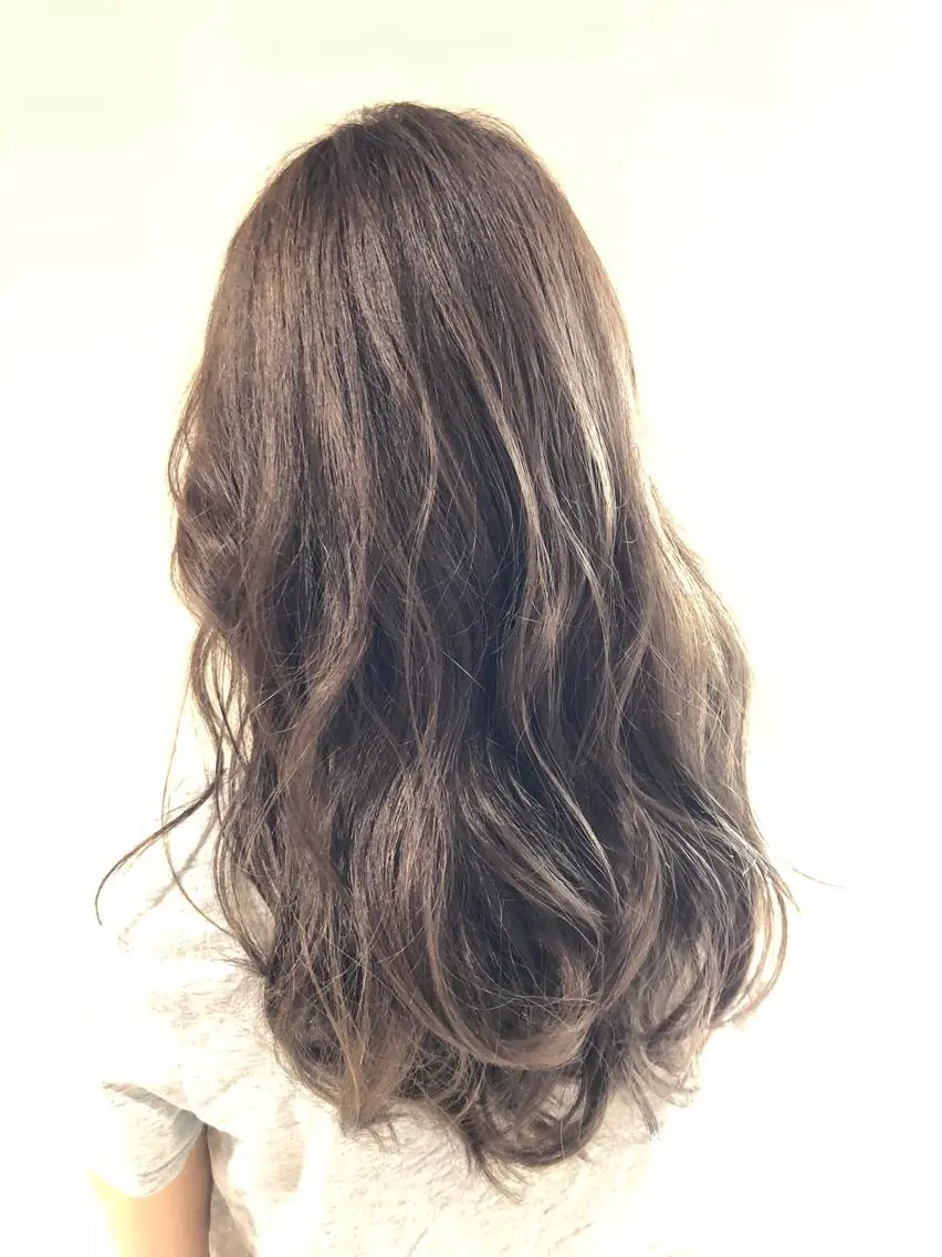 セミロング ヘアカラー 冨田 義智のヘアスタイル
