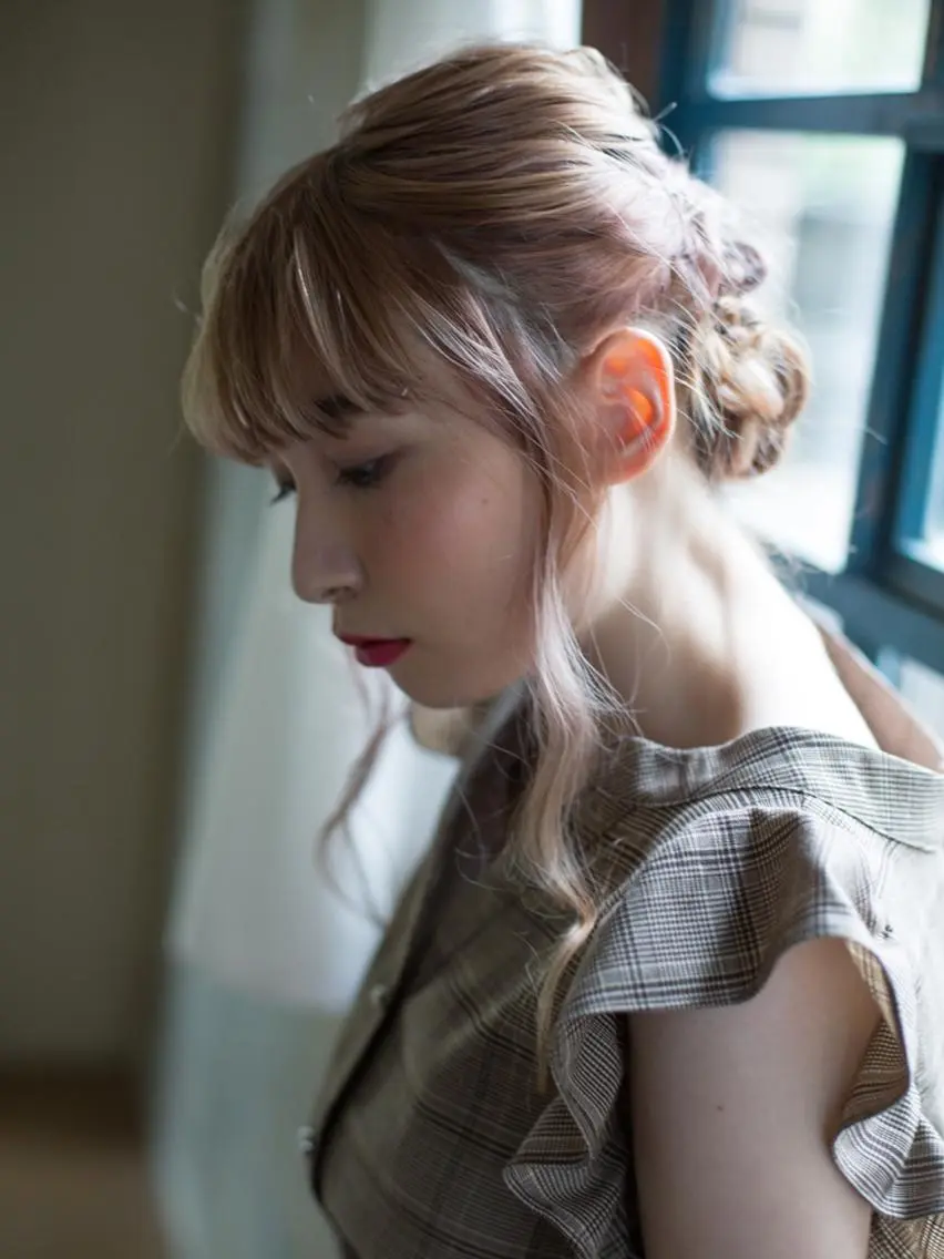 セミロング カラー パーマ ヘアアレンジ メンズ キッズ ネイル マツエク・マツパ カット ヘアカラー トリートメント premier modelsのヘアスタイル