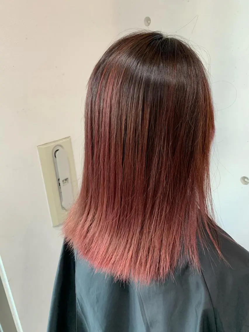 ミディアム カラー カット 縮毛矯正 トリートメント 白髪ぼかしハイライト 柳川拓哉のヘアスタイル