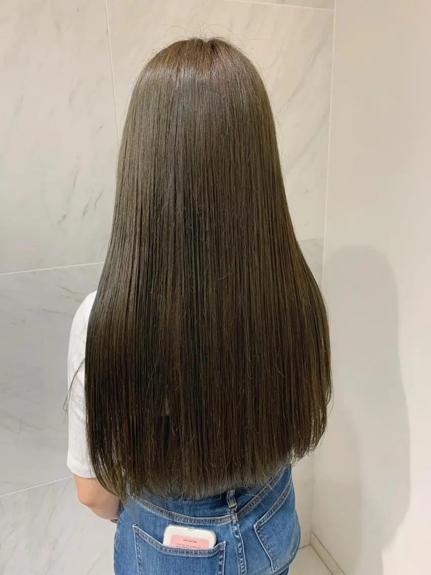 ロング カラー ベージュカラー オリーブベージュ チバ タクミのヘアスタイル