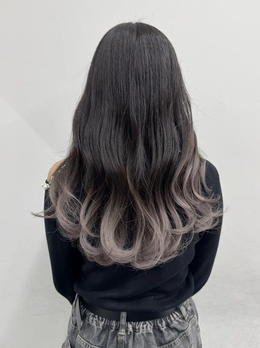 ロング カラー お団子ヘア ショートボブ アッシュ ミストバング ベージュカラー 【公式】amble luxe池袋東口🩷のヘアスタイル