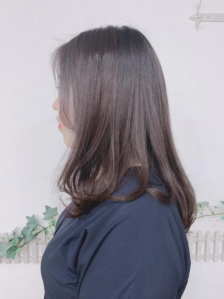 ロング 安藤 まどかのヘアスタイル