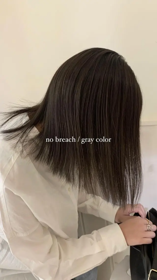 ミディアム 落合希 Olivebeigeのヘアスタイル