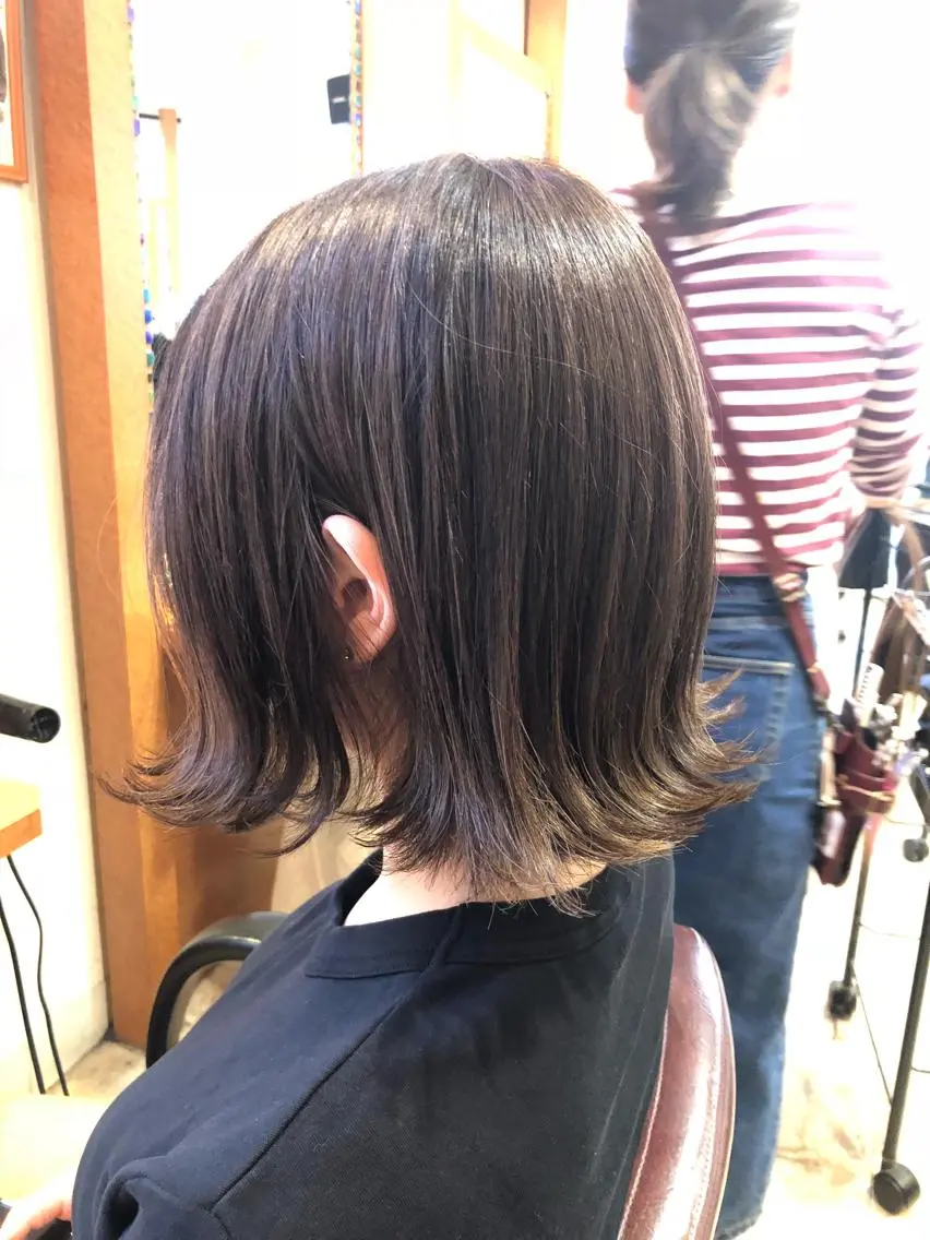 ミディアム カラー グレージュ ハイライトカラー ハイライト 100%髪質改善特化 TRUNSのヘアスタイル