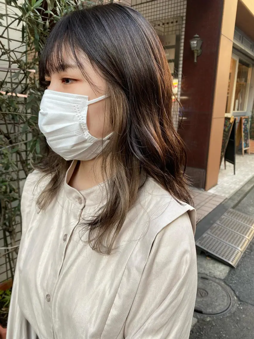 ロング カラー 🐩透明感ミルクティ ーピンクニイナ🐩のヘアスタイル