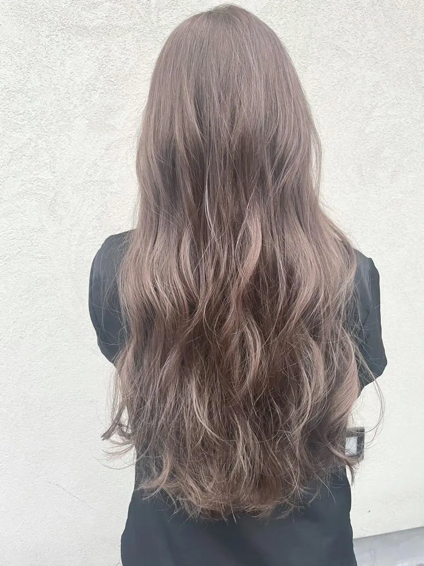ロング カラー 渡辺 瑠美のヘアスタイル