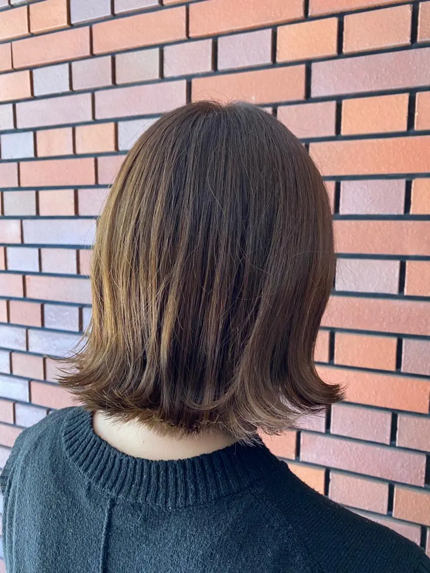 ショート カラー アディクシーカラー 外ハネヘア 縮毛矯正 トリートメント カット ヘアカラー トリートメント エイトウメダ 店長　稲尾友則のヘアスタイル