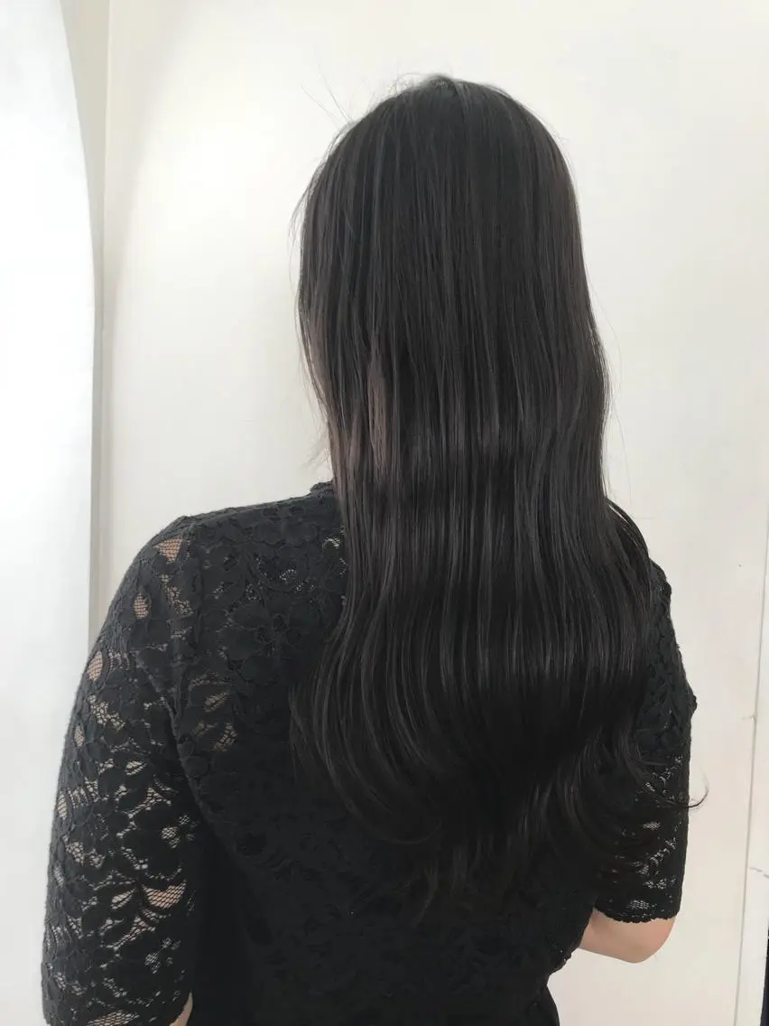 ロング カラー 黒髪 ブルーカラー ブルーブラック 透明感カラー レイヤー/顔周り /AKARIのヘアスタイル