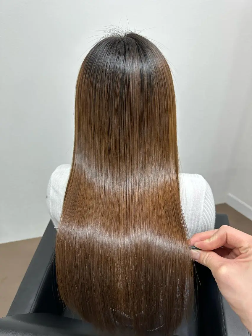 ロング カラー 透明感カラー イルミナカラー 髪質改善 韓国風ヘア 縮毛矯正 神戸ボブ✂️ ioe三宮/田 伸佳のヘアスタイル