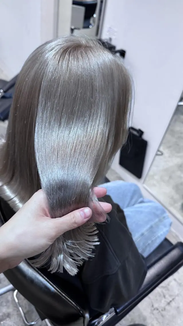 カラー ヘアカラー サイレント美容師 アイリィのヘアスタイル