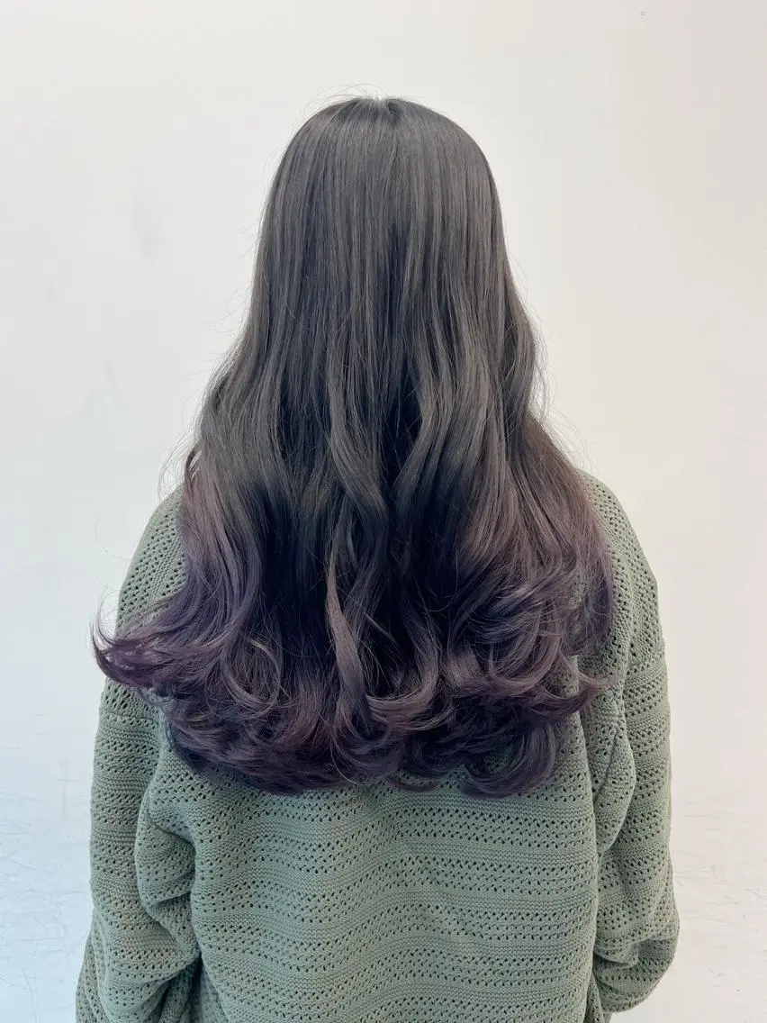 カラー ロング アディクシーカラー アッシュ ブルーカラー ダークアッシュ グレージュ 【公式】amble luxe池袋東口🩷のヘアスタイル