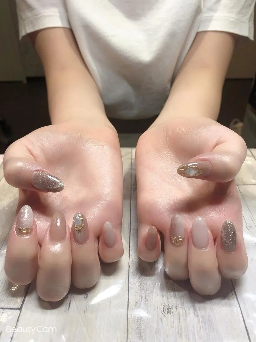 ネイル ✨アン ミユ✨のネイルデザイン
