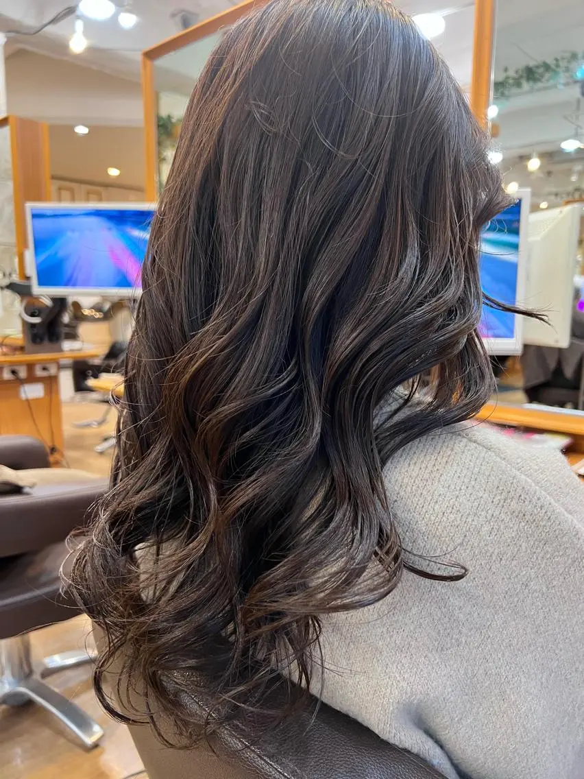 セミロング カラー ✨店長✨松下 和正のヘアスタイル
