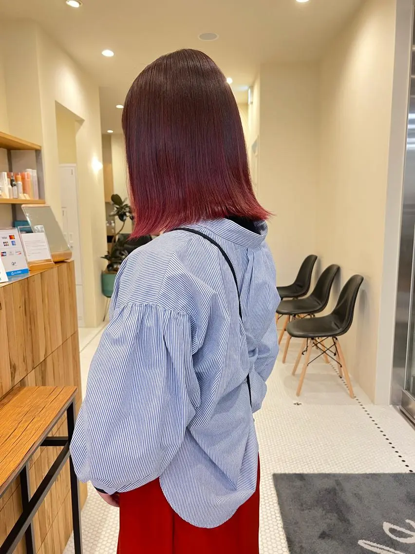 セミロング カラー ブリーチ 透明感カラー 抜きっぱなしブロンド /ハイトーン/カナタのヘアスタイル