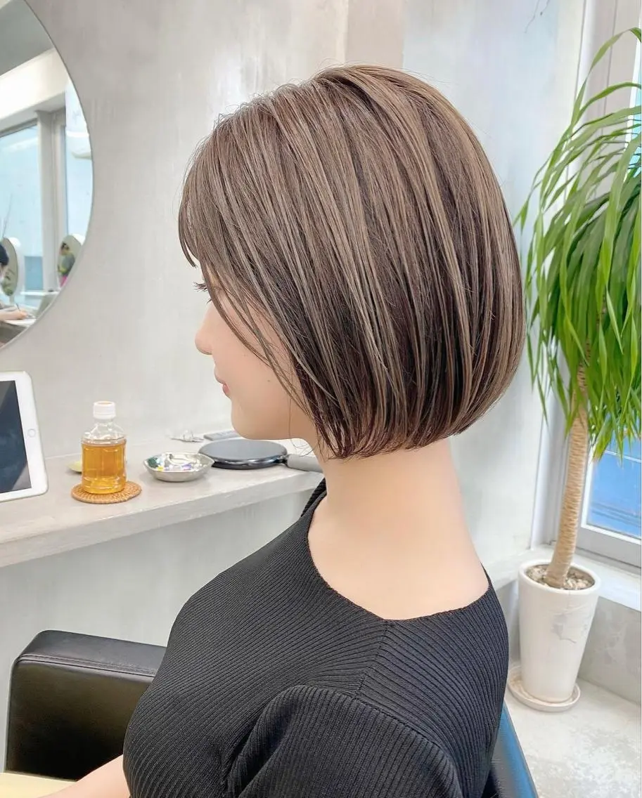ショート カラー カット ヘアカラー トリートメント 👑ボブはお任せ ミヤノ👑のヘアスタイル