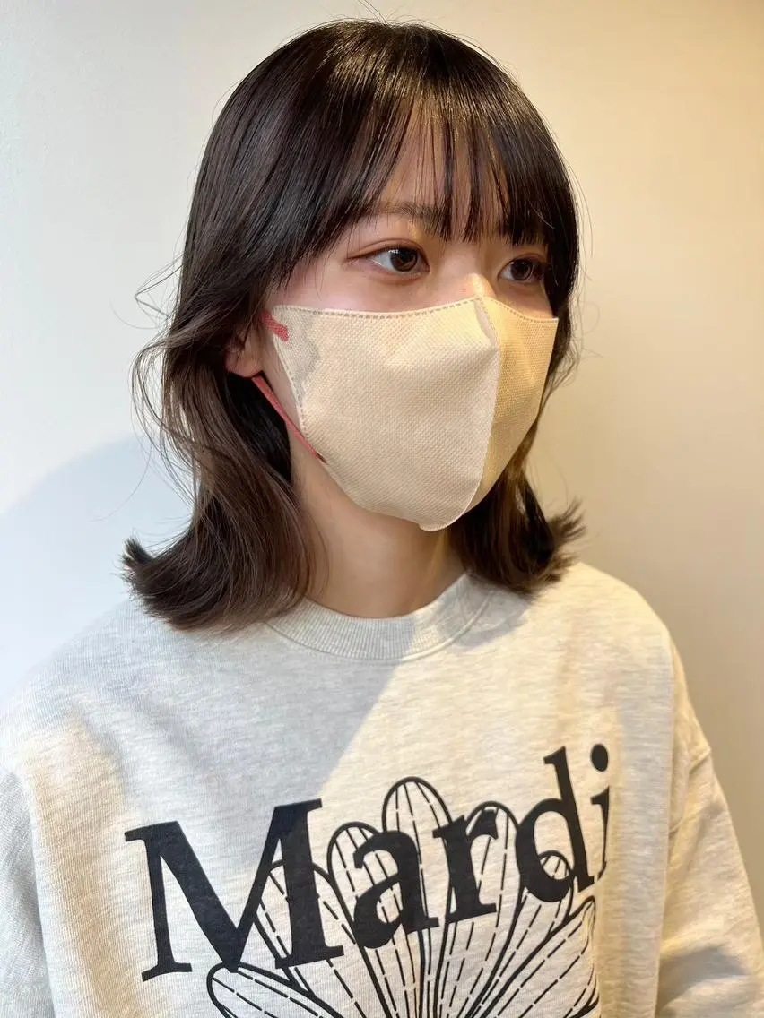 ミディアム カラー 顔周りカット 似合わせカラー/ ベージュ いちご🍓のヘアスタイル