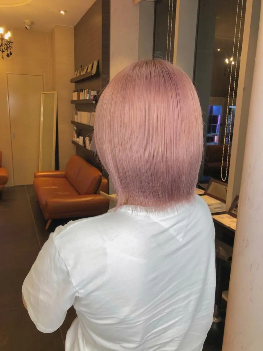 カラー 透明感カラー ハイトーンカラー ピンクカラー 佃 優音のヘアスタイル