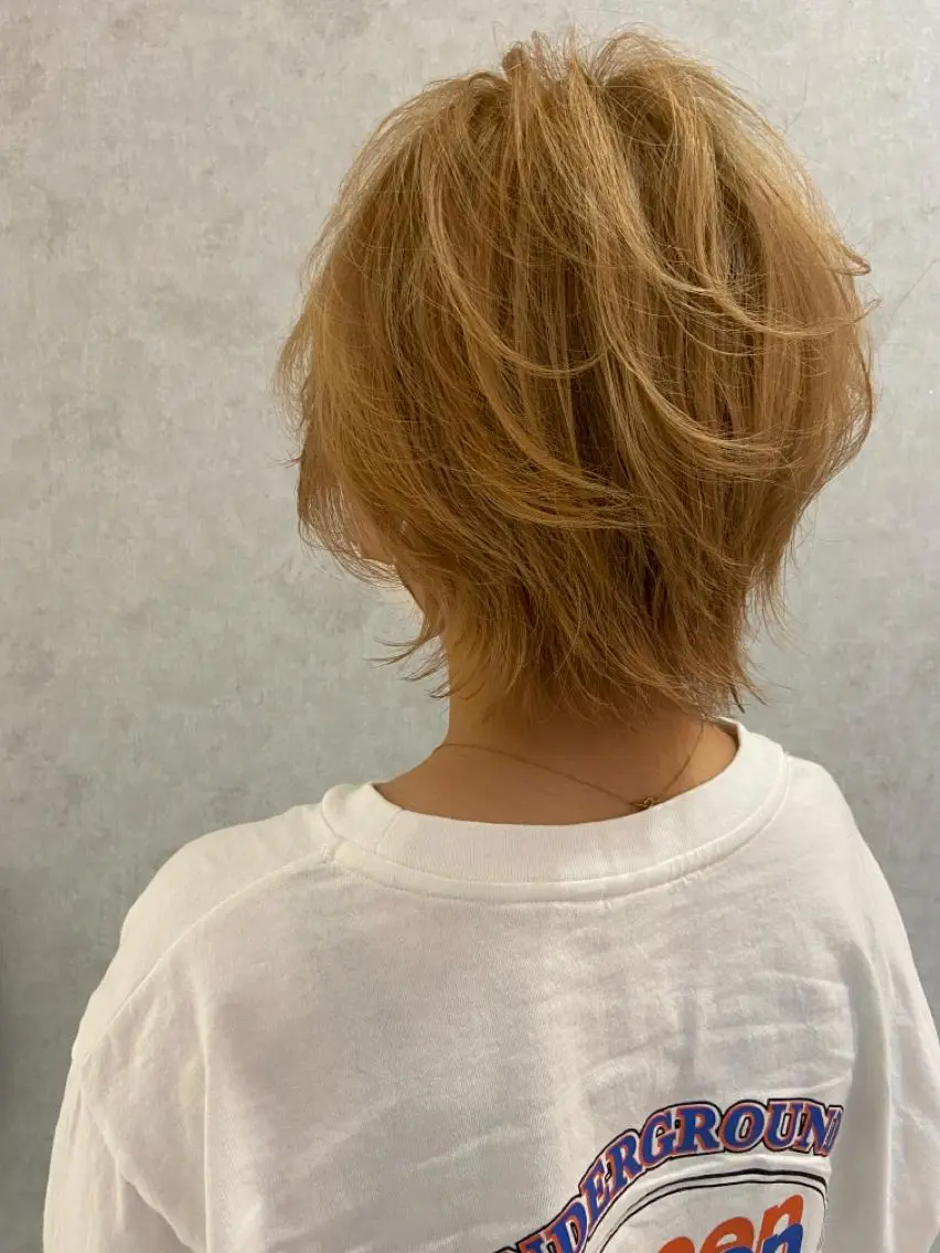 ショート カット ヘアカラー トリートメント ヘッドスパ 小田 莉加子のヘアスタイル