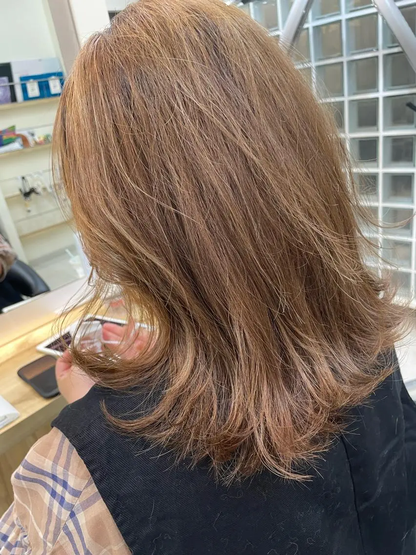 ミディアム カラー ハイライトカラー ハイライト ヘアカラー 田野倉NEXT店 美髪ニストのヘアスタイル