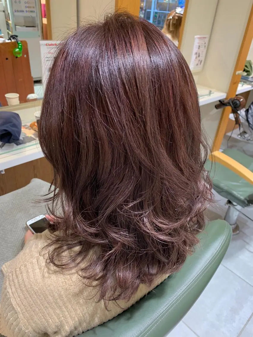 ロング カラー パーマ ヘアアレンジ ブラウンカラー ハイライトカラー ピンクカラー ピンクブラウン ハイライト fukuyasu rikaのネイルデザイン