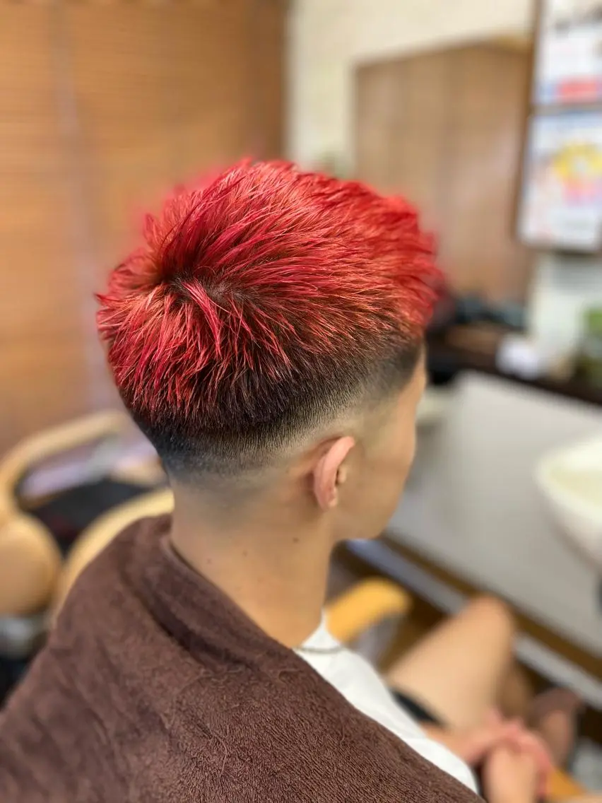 ショート カラー メンズ フェードカット スキンフェード パーマ/フェード/新 宿/アイパー/上田のヘアスタイル