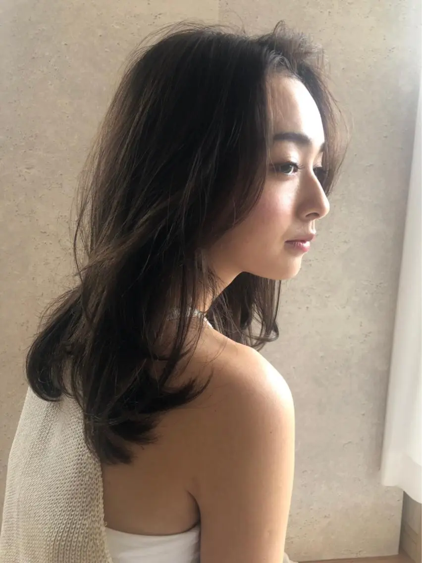 セミロング カラー ヘアアレンジ ミニボブ/ブリーチ 🌈MISATOのヘアスタイル