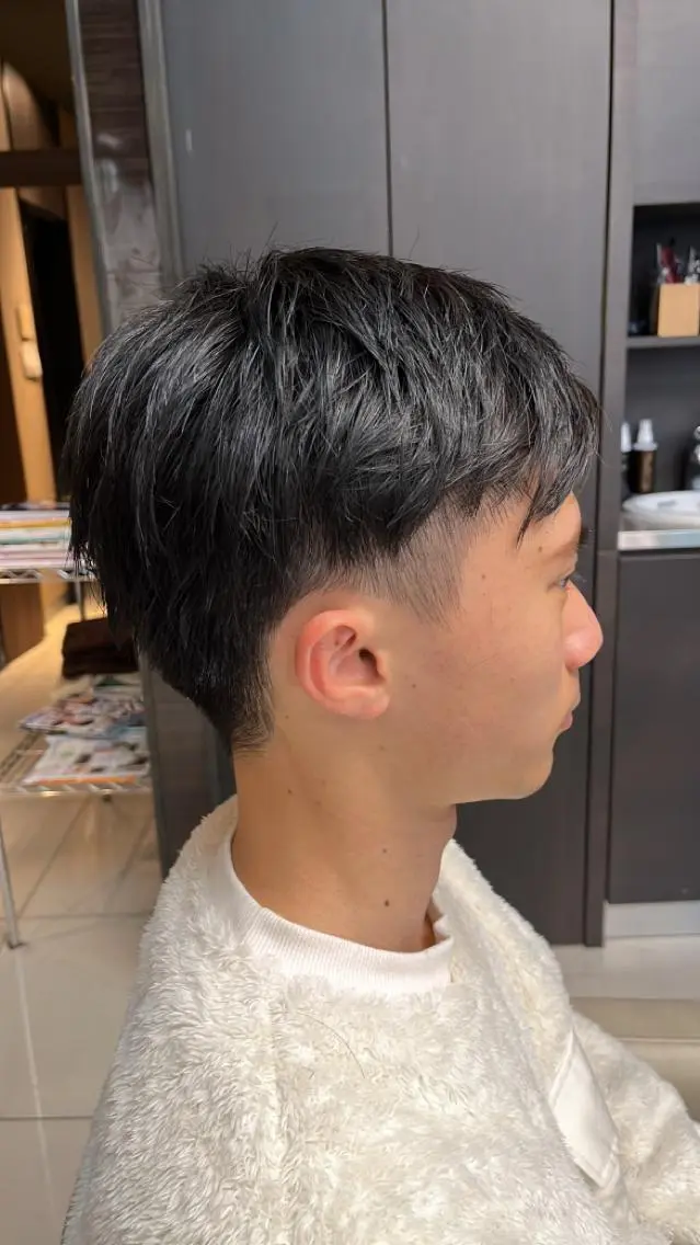ショート LiTA長嶺 小佐井悠未のヘアスタイル