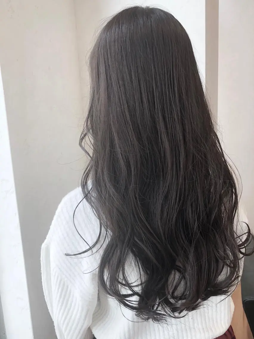 セミロング カラー グレージュ TOWA 野村　コウダイのヘアスタイル