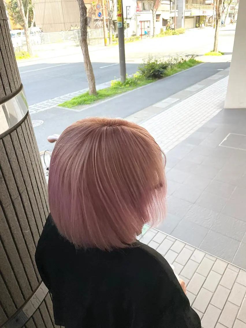 ショート カラー ピンクカラー ホワイトピンク ヘアカラー トリートメント 城 健太郎 💎ハイトーンのヘアスタイル