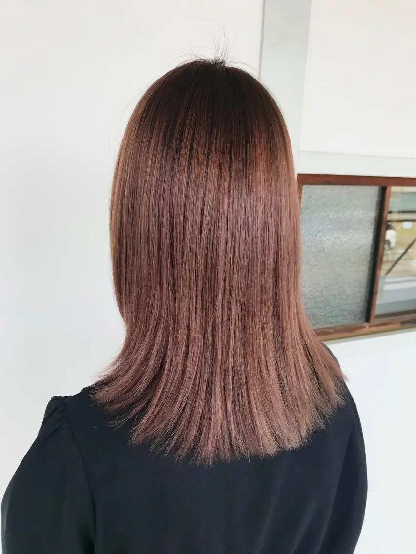 セミロング カット ヘアカラー トリートメント タカツド ユウキのヘアスタイル