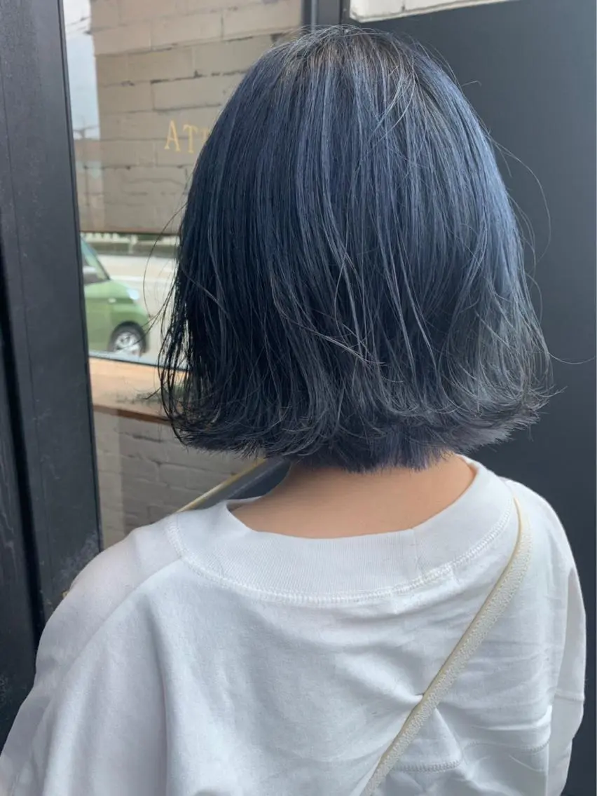 カラー 前田 輝のヘアスタイル