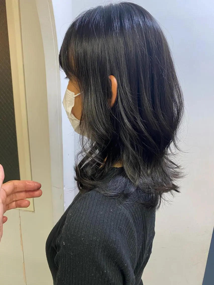 ミディアム 西尾 隆介のヘアスタイル