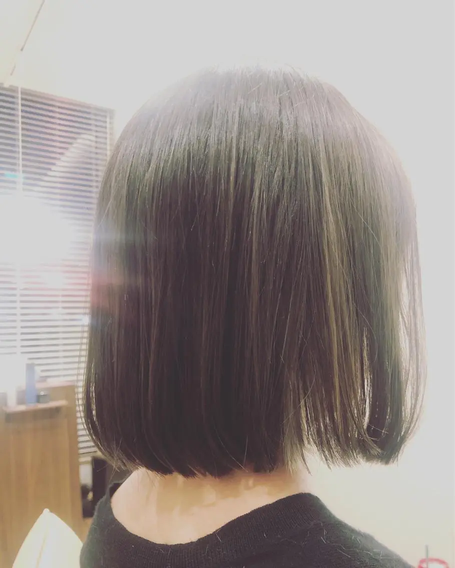 ショート 切りっぱなしボブ ボブ 小林 まさきのヘアスタイル