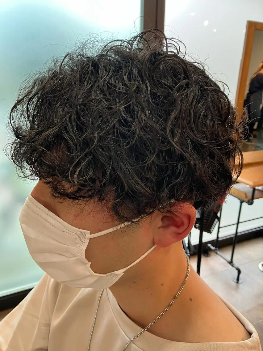 パーマ メンズ メンズパーマ 波巻きパーマ スパイラルパーマ Hair&Make Nahoのマツエク・マツパデザイン