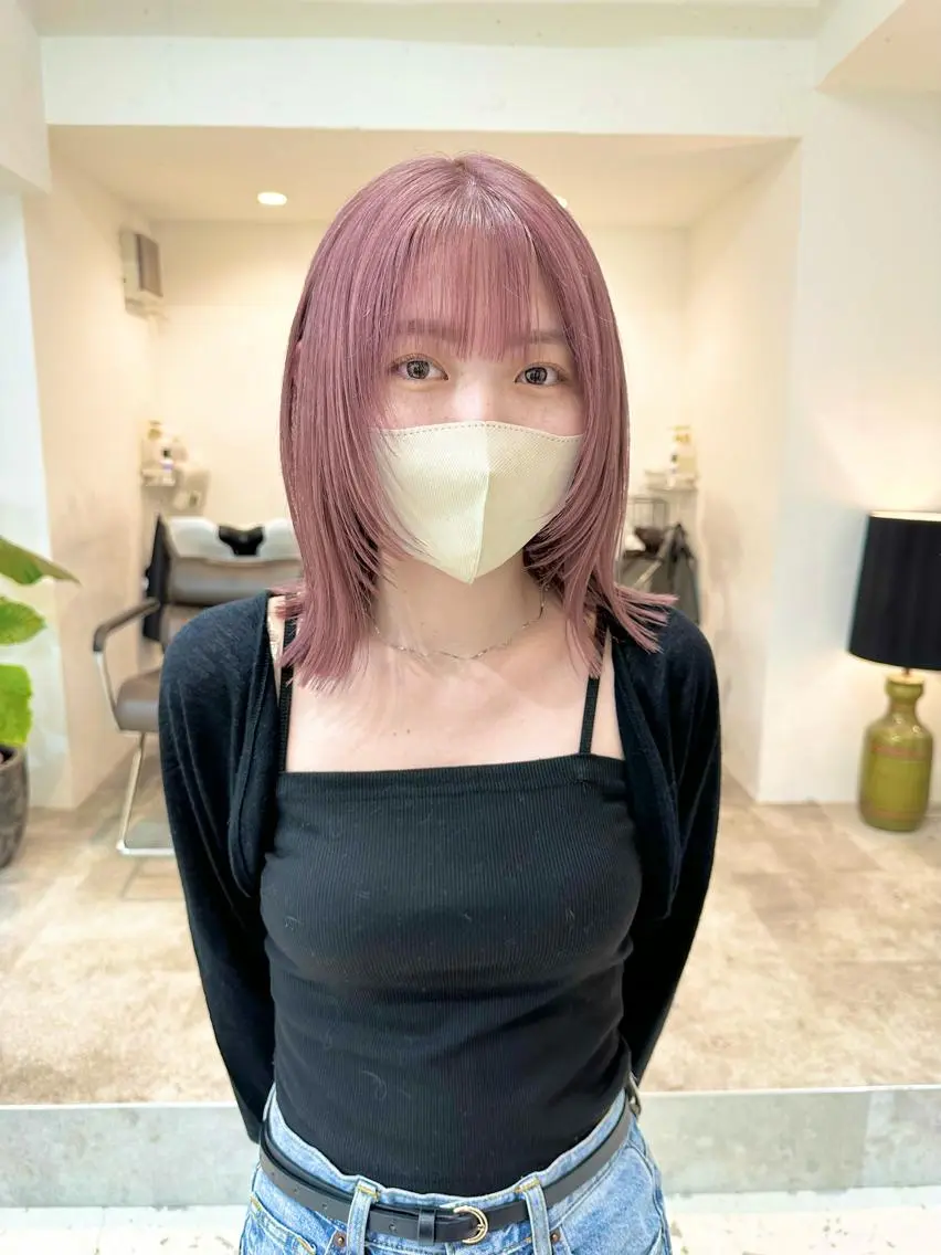 ミディアム カラー カット ヘアカラー トリートメント kai .のヘアスタイル