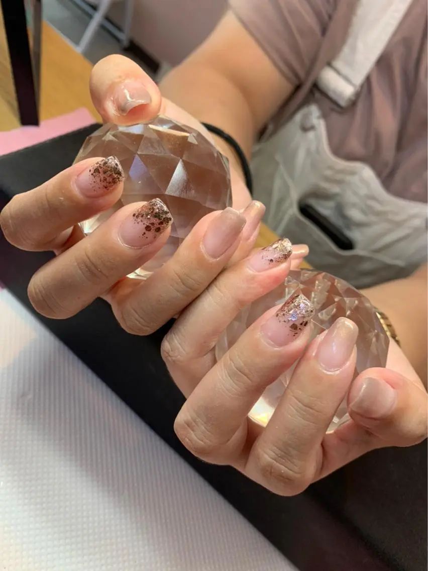 ネイル 長谷川 奈緒美のネイルデザイン