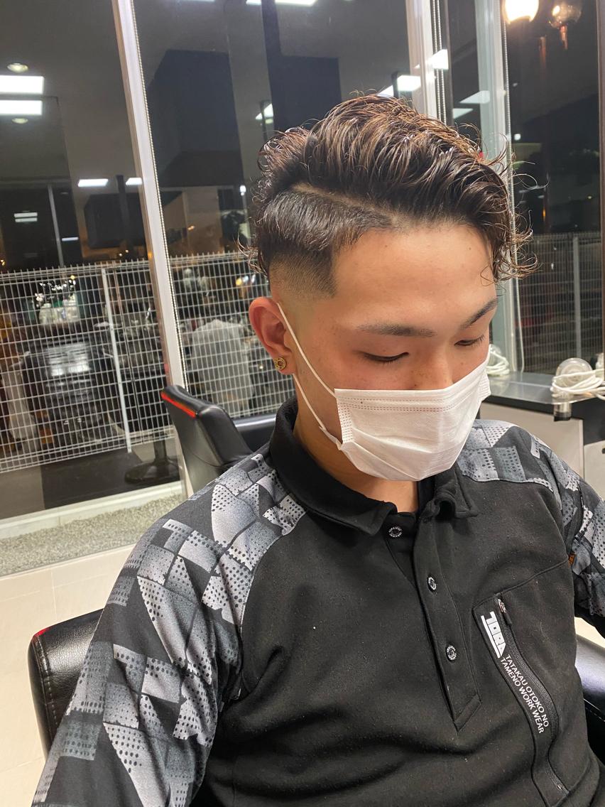 ショート パーマ カット ヘッドスパ 横地 凌のヘアスタイル