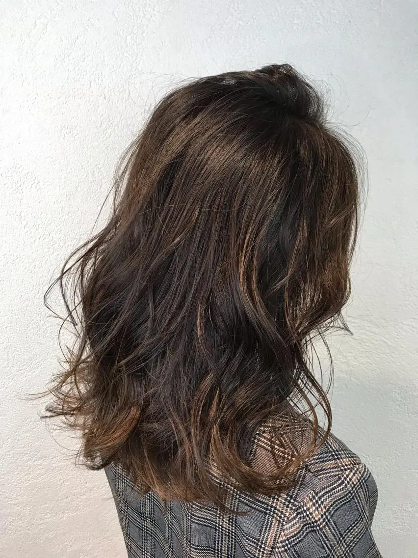 セミロング カラー グラデーションカラー グレージュ カット ヘアカラー トリートメント デザインカラー🌈 高木リョウのヘアスタイル