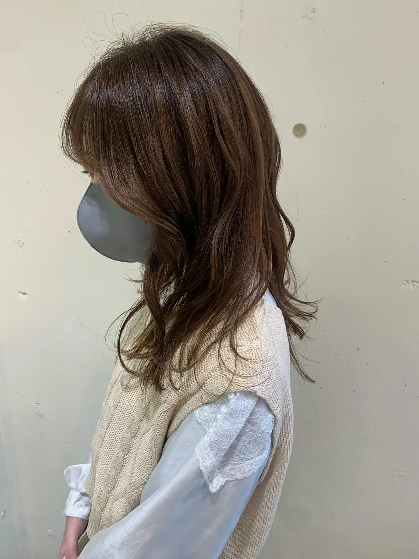セミロング カラー ヘアアレンジ 💖クボ モモ💖のヘアスタイル