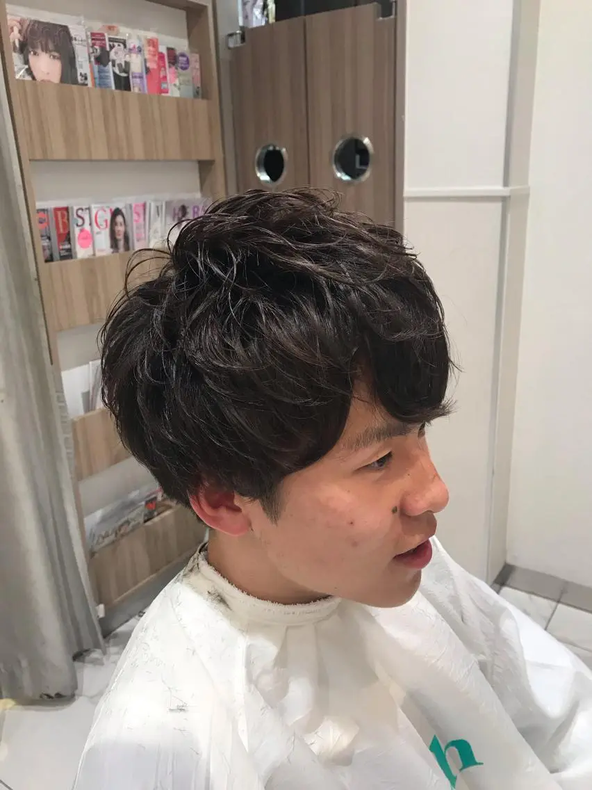 ショート パーマ メンズ メンズパーマ カット パーマ 【メンズ縮毛矯正】 田中秀斗のヘアスタイル