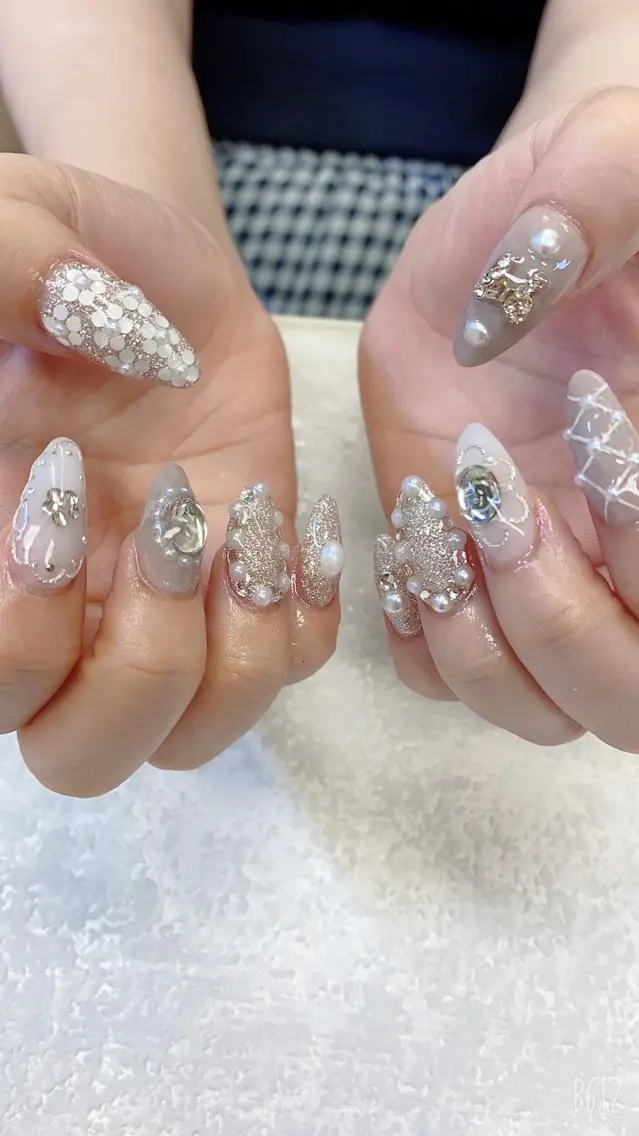 ミディアム JNA認定講師🌸 RIEのネイルデザイン