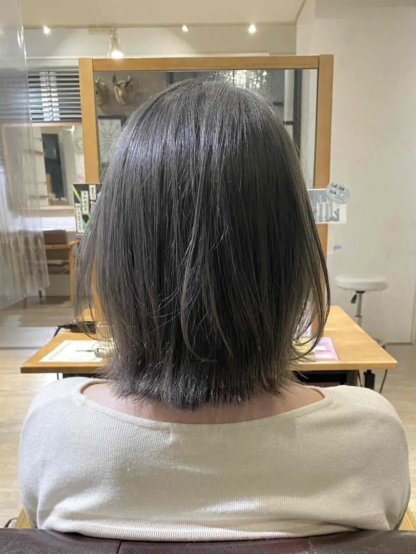 カラー ミディアム ボブレイヤー ボブ くびれヘア 顔まわりレイヤー 顔周りカット 前田 裕介のヘアスタイル