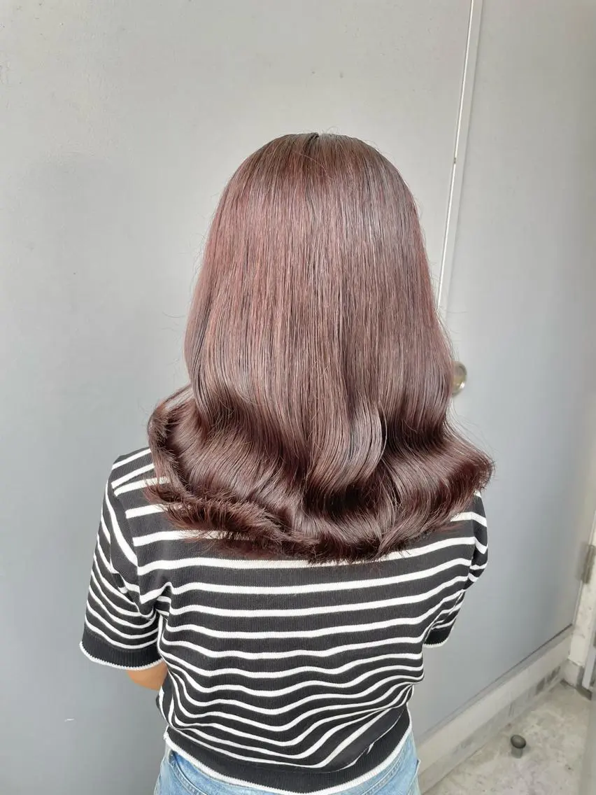 ミディアム カラー カット ヘアカラー トリートメント ヘッドスパ ヘアセット ベージュカラー💖 やすひろのヘアスタイル